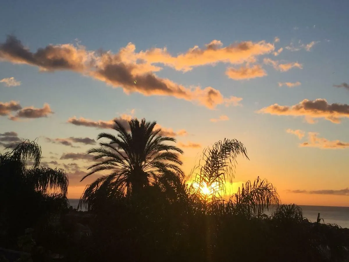 Porto Ulisse Bed and Breakfast Κατάνια 2*,